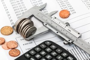 借金の滞納や延滞による金利計算はどうなる？